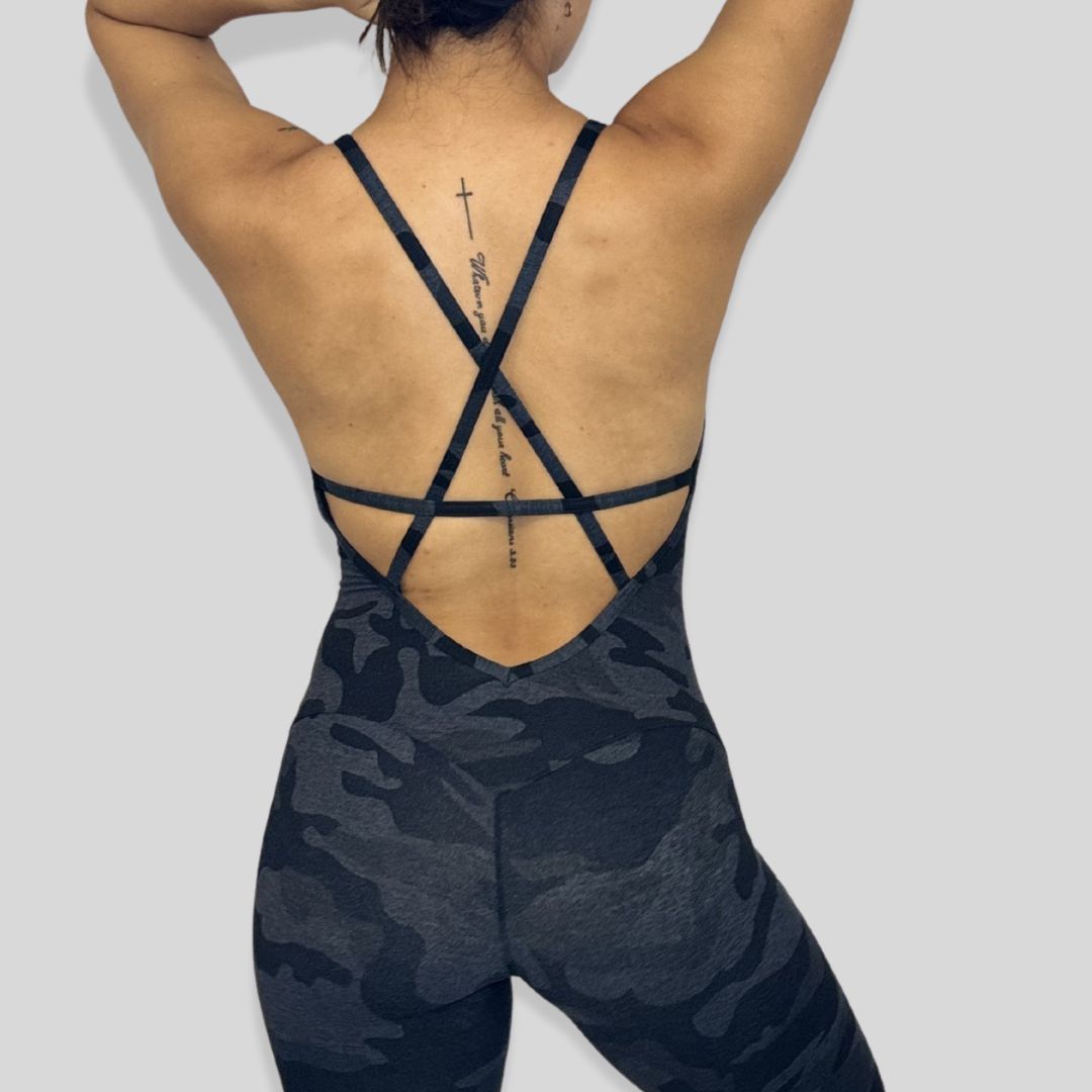 Camouflage Chic: Sleek and Sexy Gym Wear Set